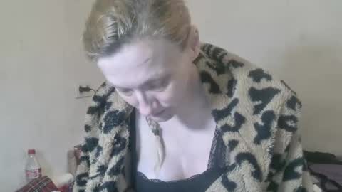 mistressmilly32 online show from March 9, 9:02 am