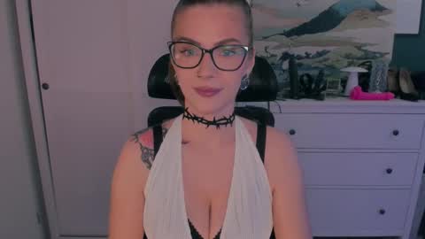 SANDY online show from November 24, 4:51 pm