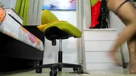 Snapshot of mistresstiffany69 chatting on August 4, 8:50 am Tiffany online show from August 4, 8:50 am