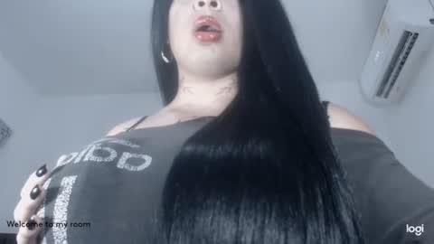 Snapshot of mistressxxalice chatting on June 26, 5:23 am ALICE MADANE online show from June 26, 5:23 am