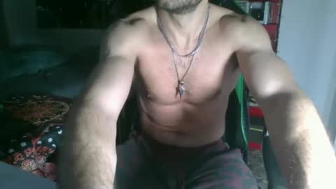 Snapshot of mistxss chatting on March 8, 11:48 am mistxss online show from March 8, 11:48 am