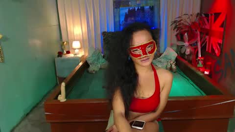 Snapshot of misty985778 chatting on December 21, 10:19 pm misty985778 online show from December 21, 10:19 pm