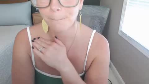 Snapshot of mistymorgan chatting on October 8, 8:28 pm Misty Morgan online show from October 8, 8:28 pm