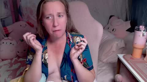 Misty online show from November 3, 10:32 pm