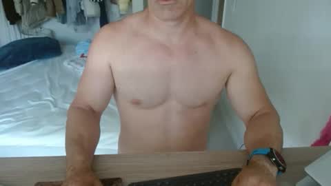 Snapshot of mitcheli chatting on May 21, 2:24 pm Onlyfans online show from May 21, 2:24 pm