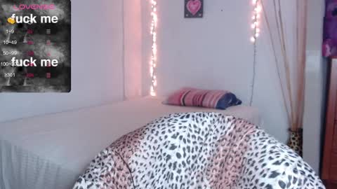 mitchwilson1 online show from September 13, 2:00 am