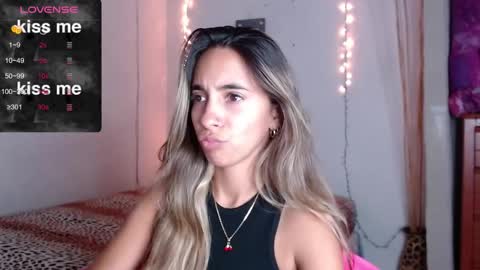 mitchwilson1 online show from October 16, 10:33 pm