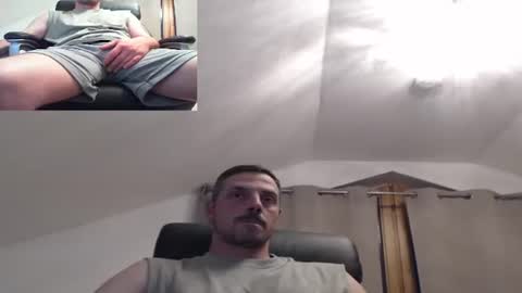 Mitsch online show from June 6, 7:40 pm