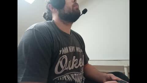 Snapshot of mitschlwappl chatting on November 10, 11:53 am MichlBlack online show from November 10, 11:53 am