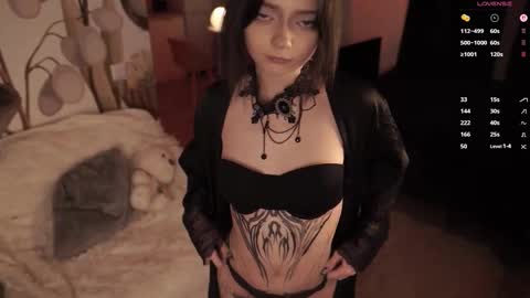 Yuka online show from October 23, 6:28 pm