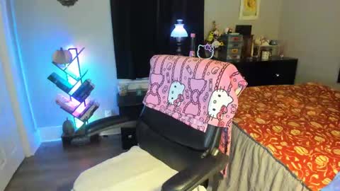 Snapshot of mixed_baedd chatting on November 5, 6:46 am mixedbaedd online show from November 5, 6:46 am