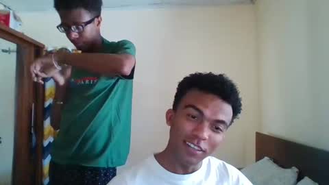 mixedboy_sexy online show from September 21, 9:33 am