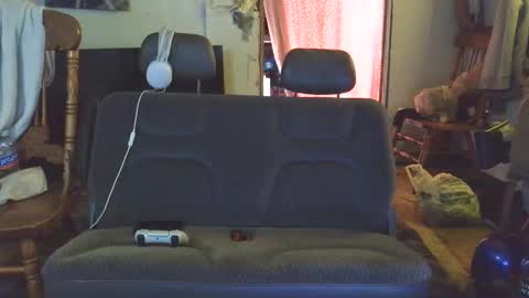 Snapshot of mixxychocolate chatting on February 18, 7:32 pm Deanthony online show from February 18, 7:32 pm