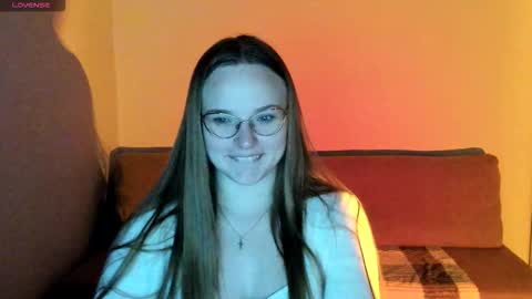 Miya online show from October 6, 6:27 pm