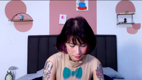 miyuyoshikawa18 online show from June 5, 12:39 am