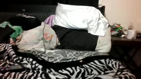 miztrezk online show from September 9, 11:59 pm