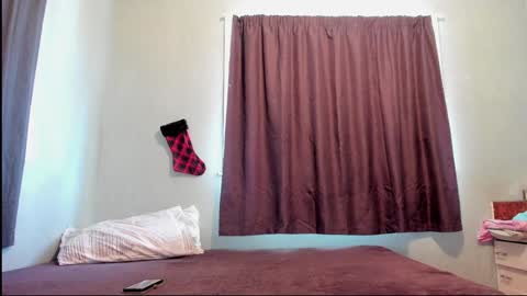 MizzKittay online show from December 19, 9:49 pm