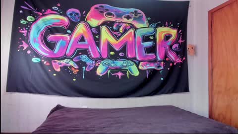 MizzKittay online show from January 14, 7:43 pm