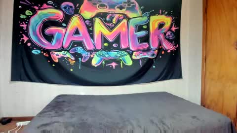 MizzKittay online show from January 21, 9:03 am