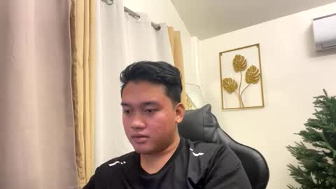 Michole Jay online show from December 18, 12:17 am