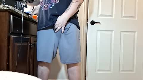 hoodyhoo online show from February 23, 7:06 am