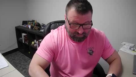 MLangworthy online show from April 8, 2:39 pm