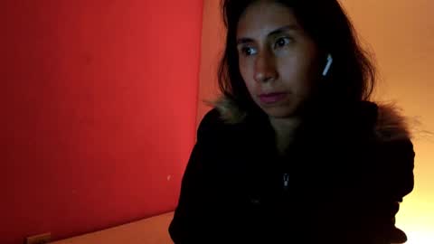 MoonLipson online show from February 6, 8:07 am