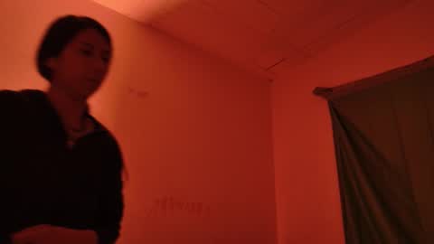 MoonLipson online show from March 23, 1:20 am