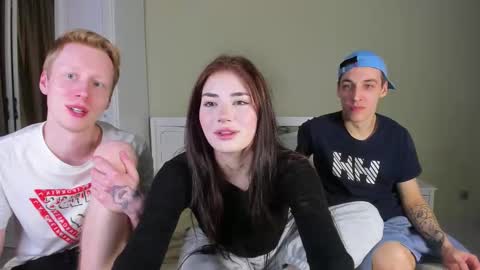 alice and ray online show from January 6, 10:23 pm