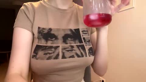 mmm_sweety_kitty online show from December 2, 8:00 pm