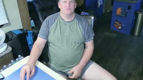 mmmthatsfunnn online show from November 10, 11:37 pm