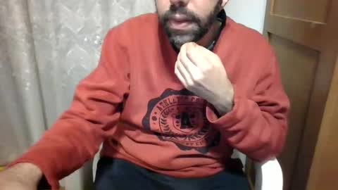 Snapshot of mmohsen_1985 chatting on February 15, 10:31 pm mmohsen_1985 online show from February 15, 10:31 pm