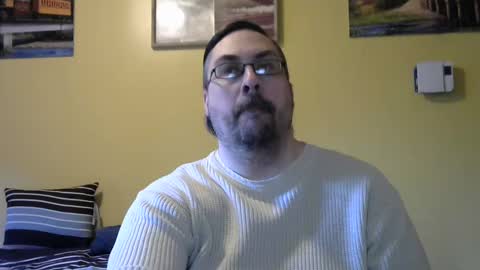 Snapshot of mmr45 chatting on January 6, 10:26 pm mmr45 online show from January 6, 10:26 pm