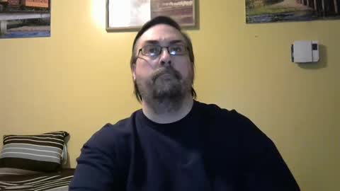 Snapshot of mmr4545 chatting on February 26, 6:23 am mark online show from February 26, 6:23 am