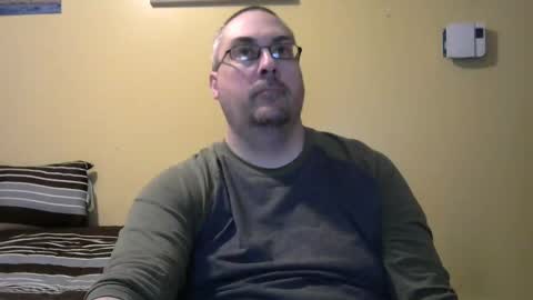 mark online show from April 12, 3:44 am