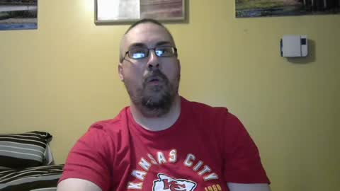 Snapshot of mmr4545 chatting on June 30, 4:02 am mark online show from June 30, 4:02 am