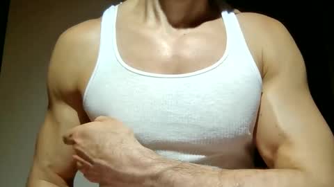 mmuscularman online show from February 21, 7:20 am