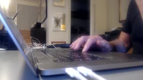 mmythmaker online show from October 14, 6:31 pm