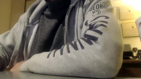 Snapshot of mmythmaker chatting on February 4, 11:05 am mmythmaker online show from February 4, 11:05 am