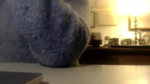 Snapshot of mmythmaker chatting on February 19, 10:33 am mmythmaker online show from February 19, 10:33 am