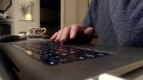 mmythmaker online show from April 16, 9:32 am