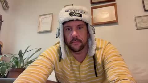 Snapshot of mnbttmguylking chatting on October 16, 1:23 pm TightHoleMPLS online show from October 16, 1:23 pm