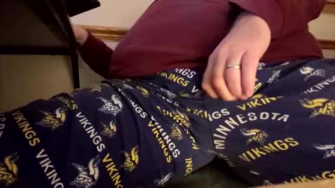 mnguy19726969 online show from October 27, 2:54 pm