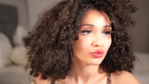 Snapshot of moan_4_you chatting on January 31, 12:17 am Ruxxx online show from January 31, 12:17 am