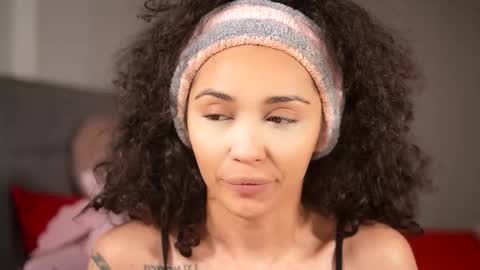 Snapshot of moan_4_you chatting on February 10, 12:41 am Ruxxx online show from February 10, 12:41 am