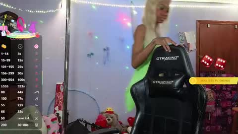 MOCHA   JAMES THE NPC  online show from February 23, 2:40 am