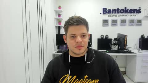    online show from March 6, 7:03 am