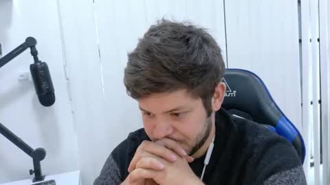    online show from March 26, 4:01 pm