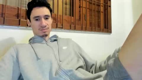 DigBreed online show from December 9, 2:02 am