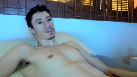 DigBreed online show from December 11, 8:07 pm